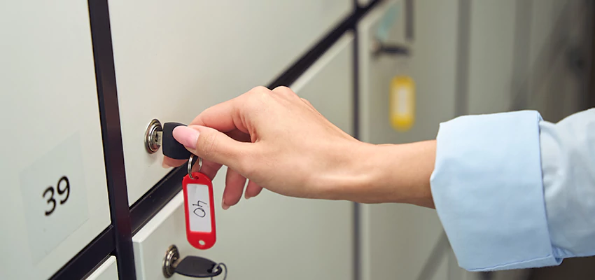 Cabinet Lock Installation in View Park-Windsor Hills, California