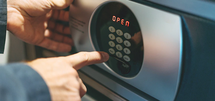 Cash Safe Openers in View Park-Windsor Hills, California