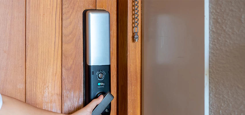 Home Security Electronic Locks Upgrades in View Park-Windsor Hills, CA