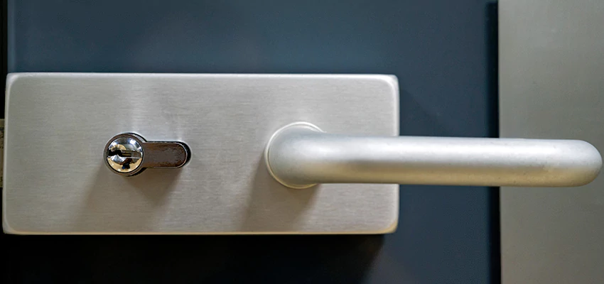 Change Patio Door Locks in View Park-Windsor Hills, California