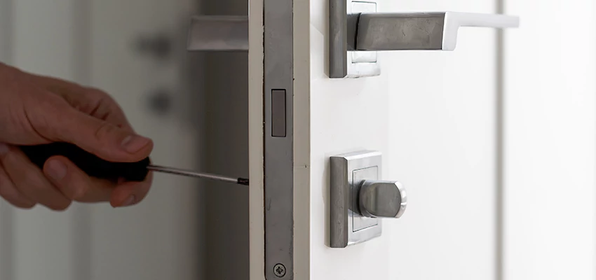 Key Programming Locksmith Open Now in View Park-Windsor Hills, California